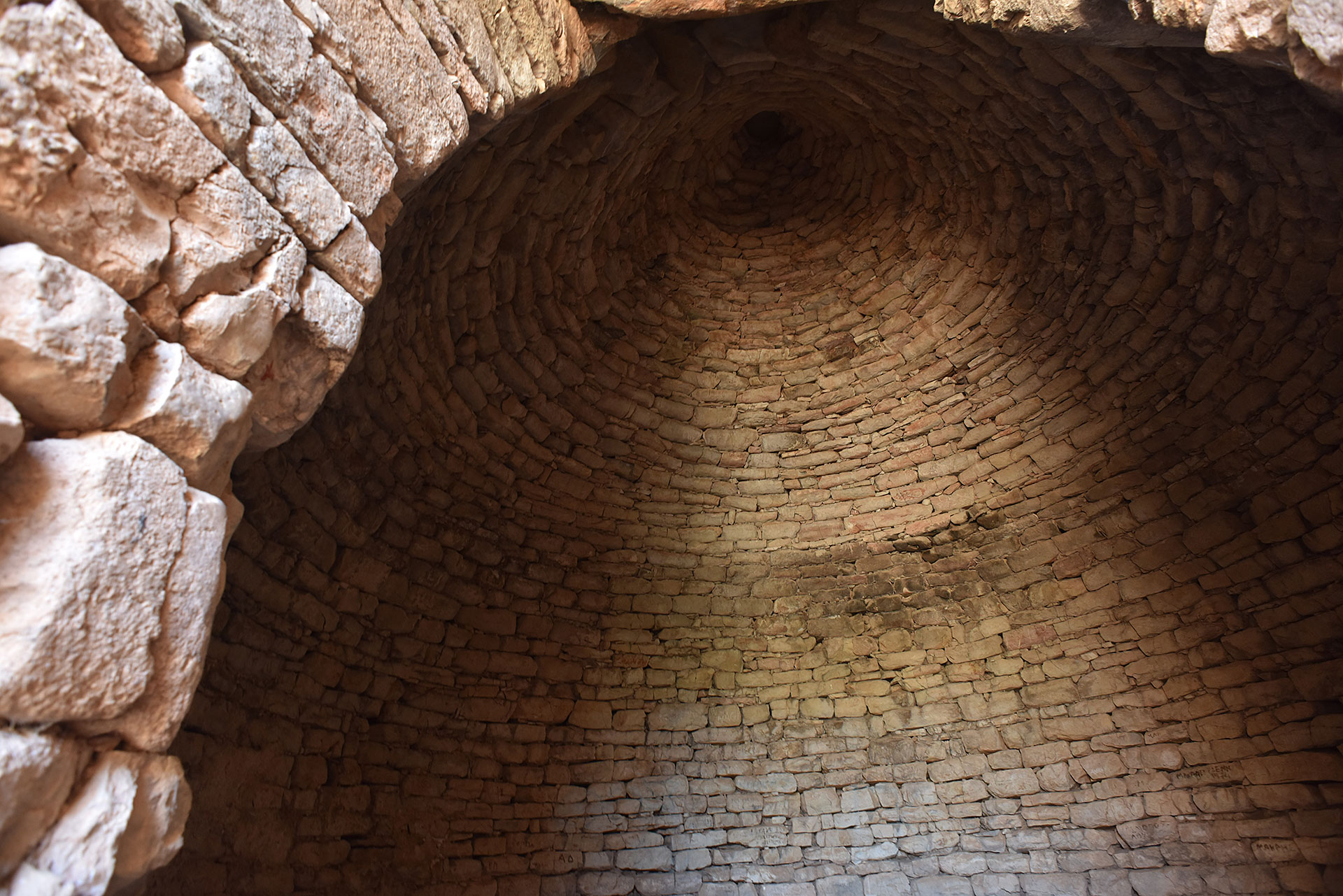 Θολωτός τάφος Τίρυνθας